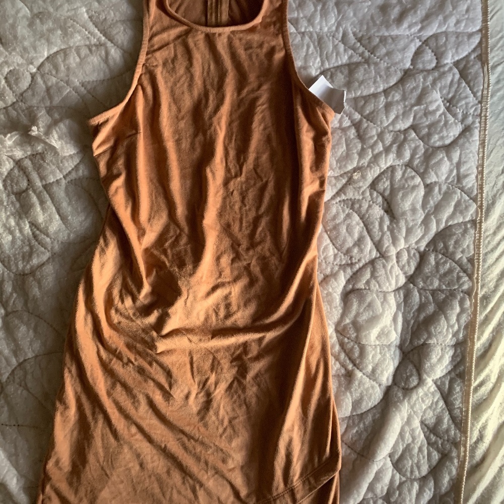 Sleeveless dress